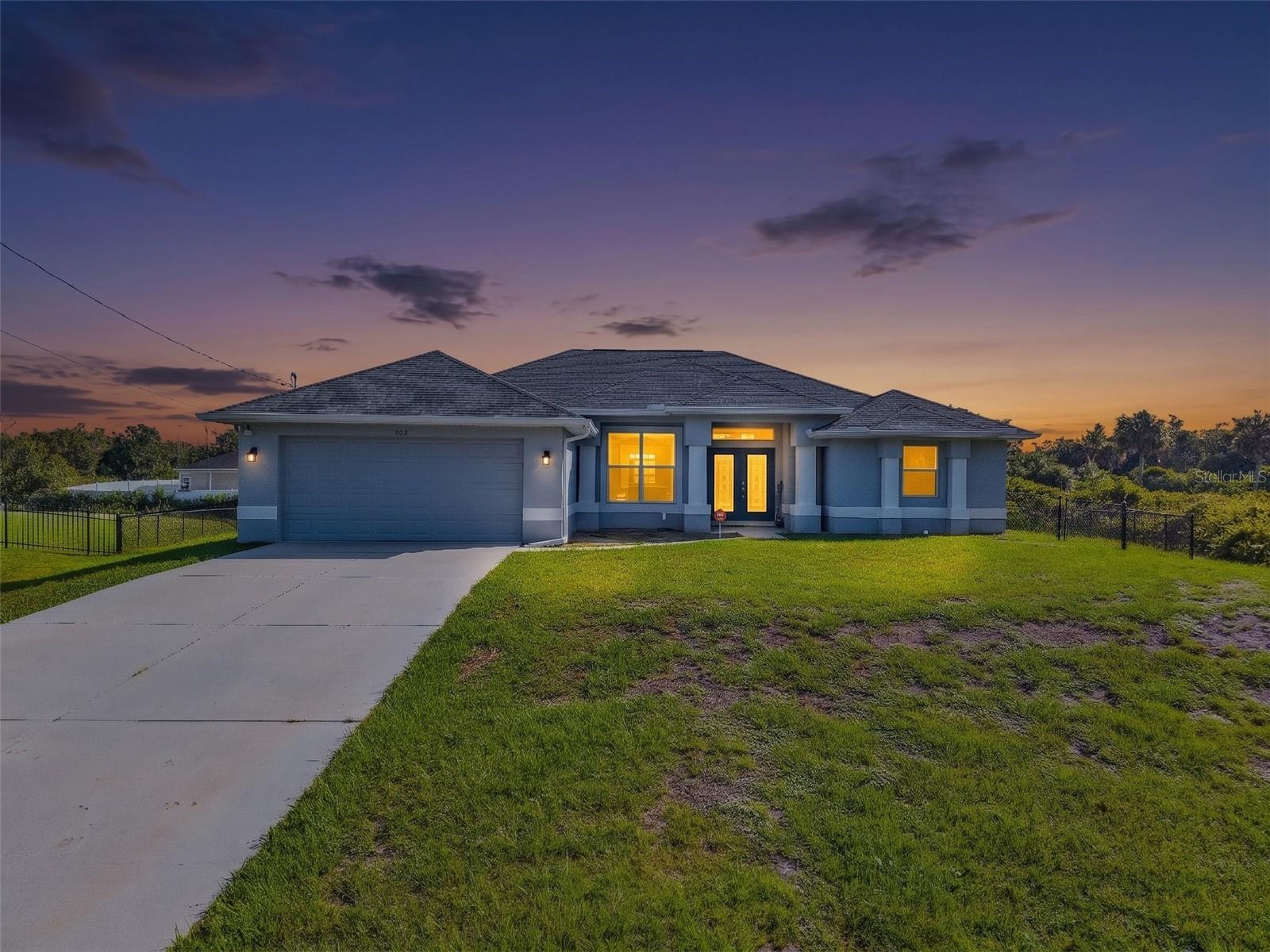 4443 CINDERELLA CIRCLE