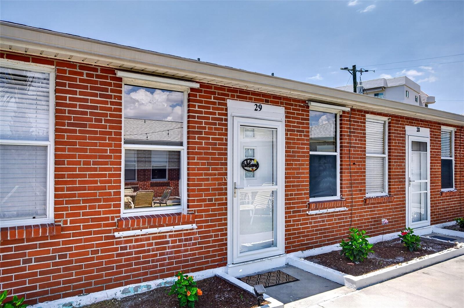 908 VILLAS DRIVE #29