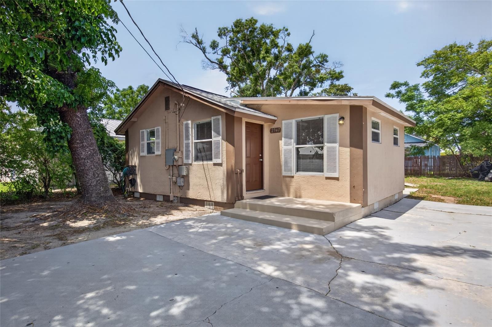2947 GILLESPIE AVENUE
