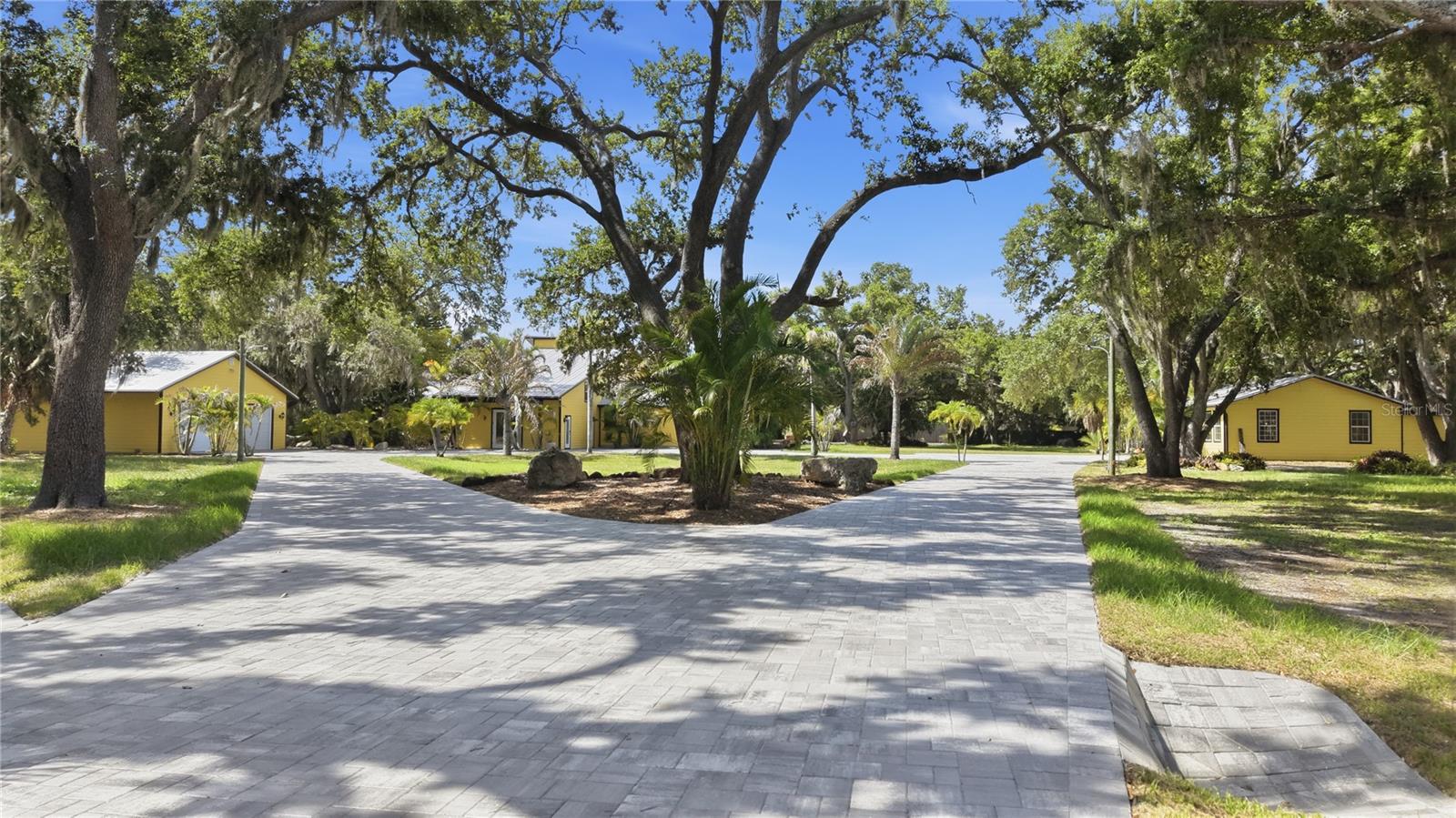 3348 ALAMO LANE