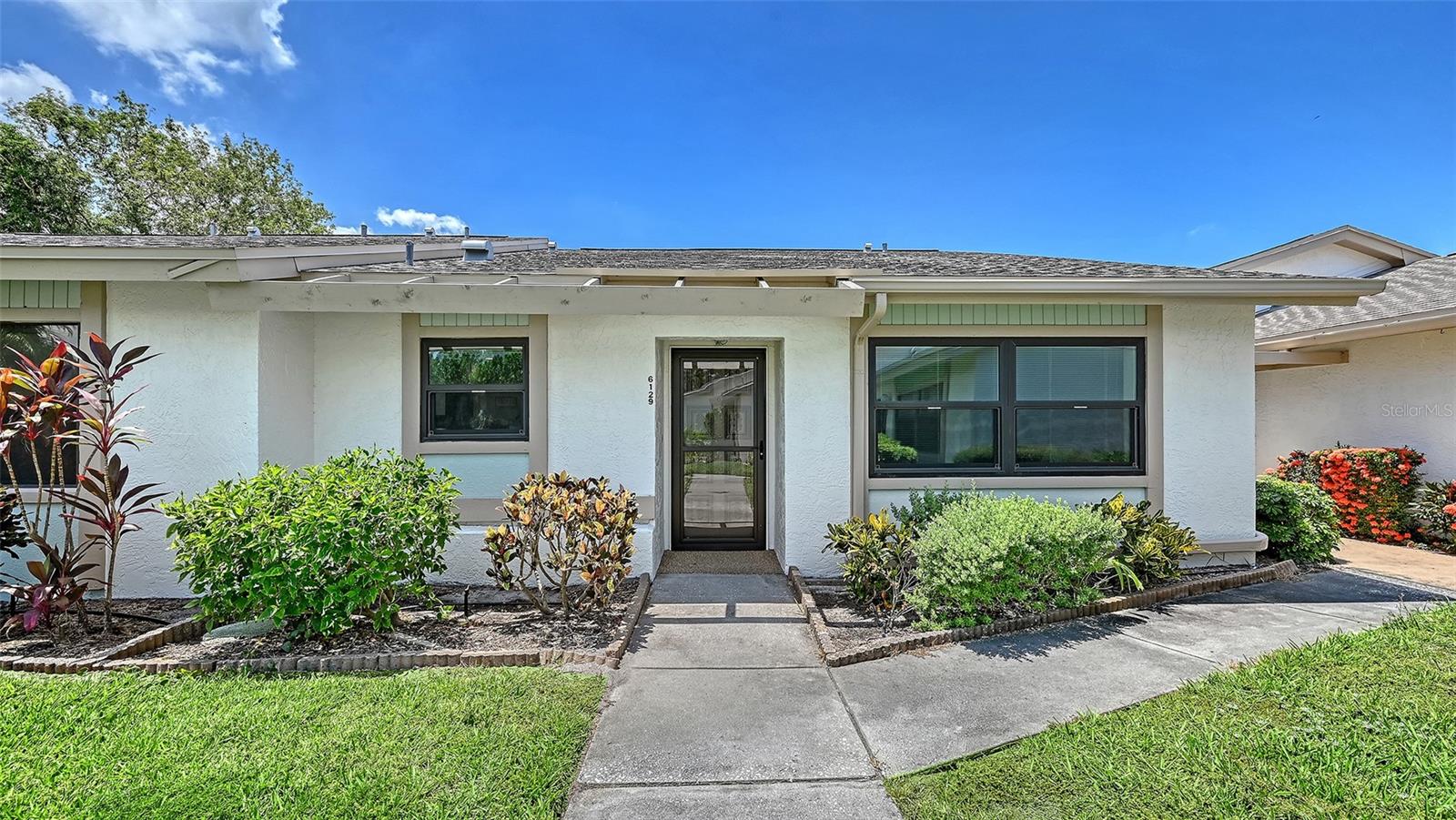 6129 HERITAGE LANE #6129