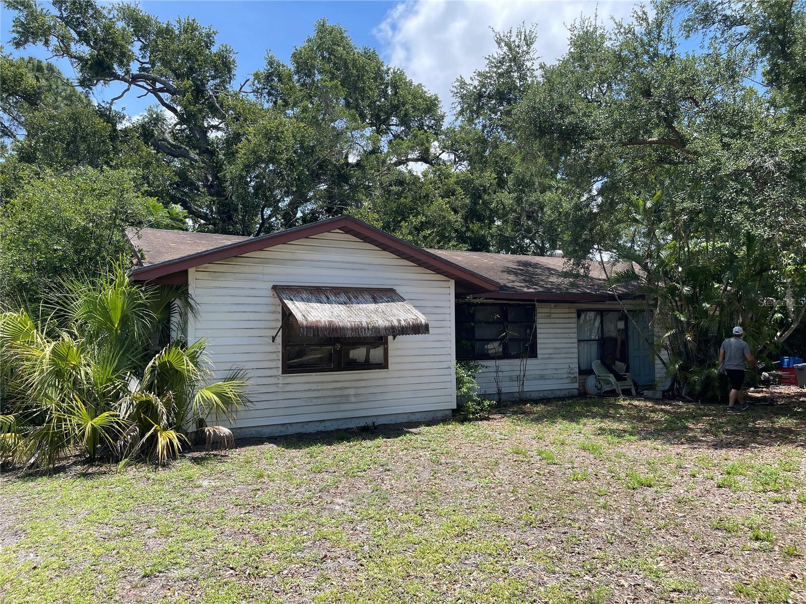 1311 BRINK AVENUE