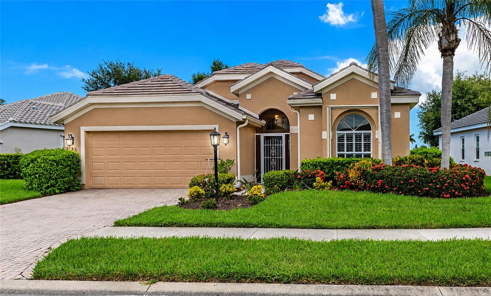 5133 FLAGSTONE DRIVE