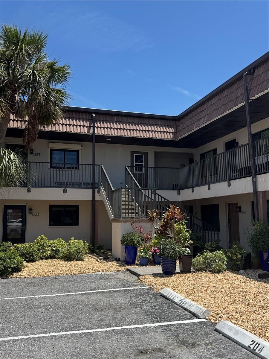 1258 BARBARA DRIVE #202