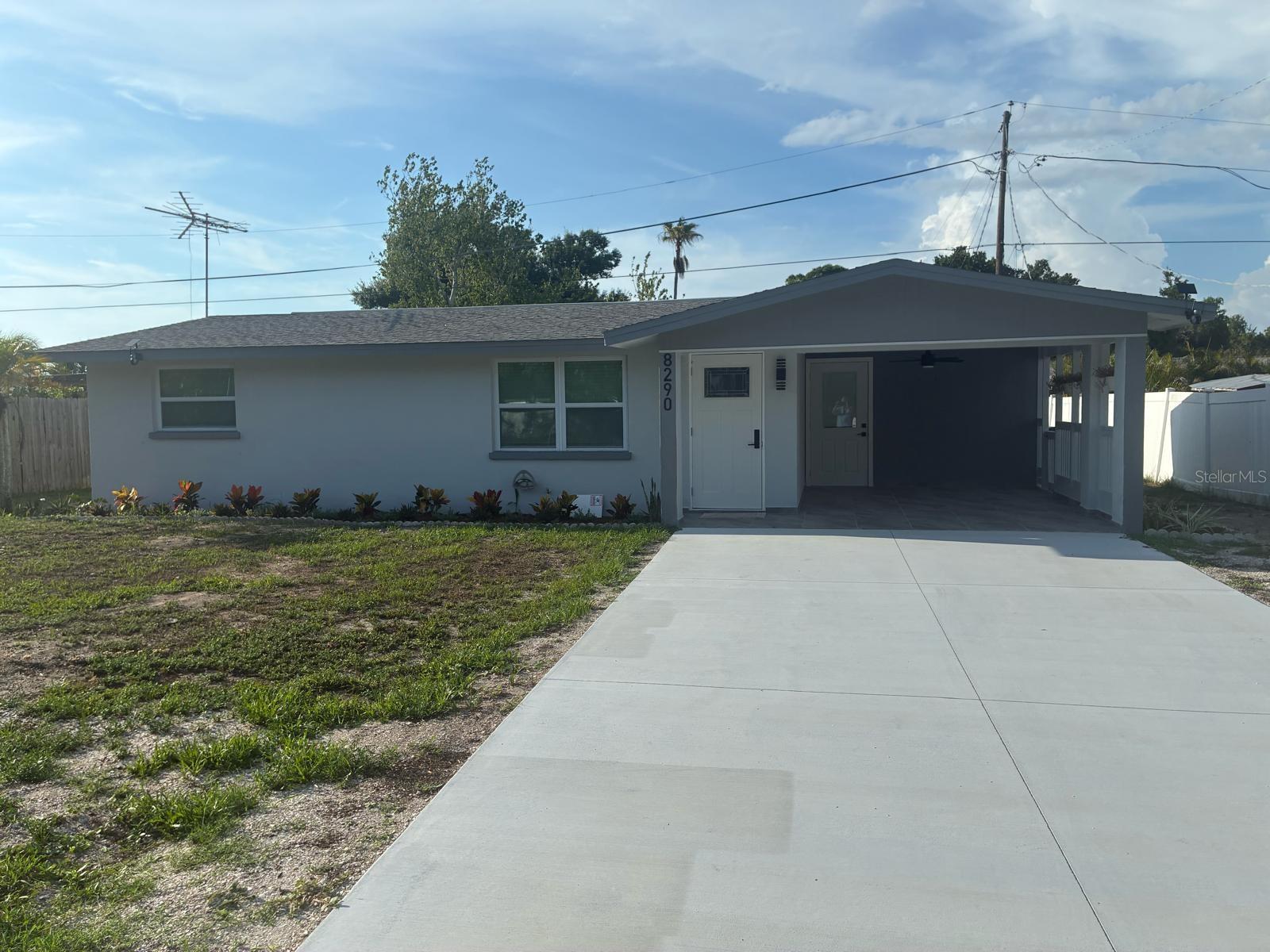 8290 OSPREY ROAD