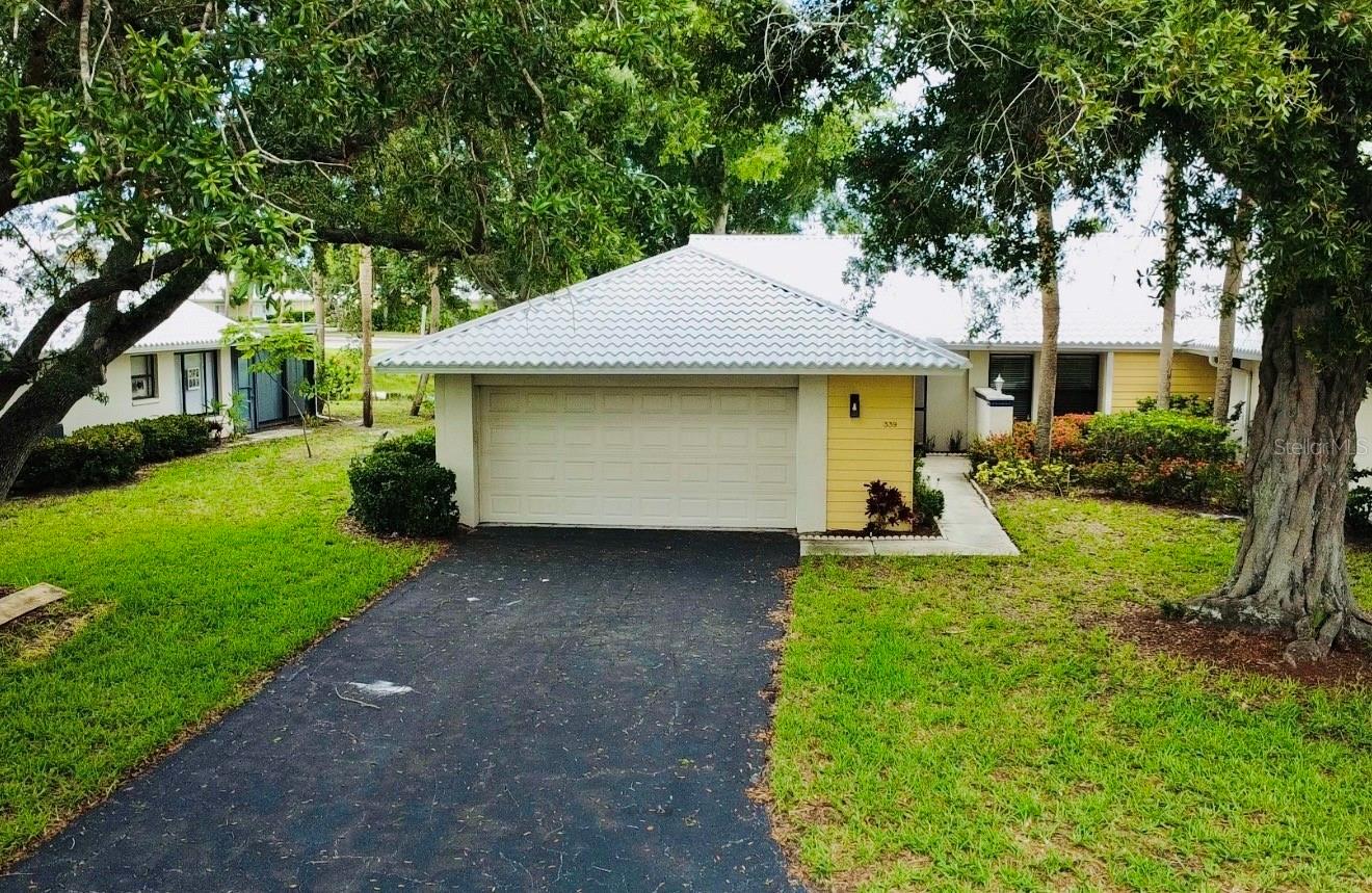 339 PEMBROKE LANE #228