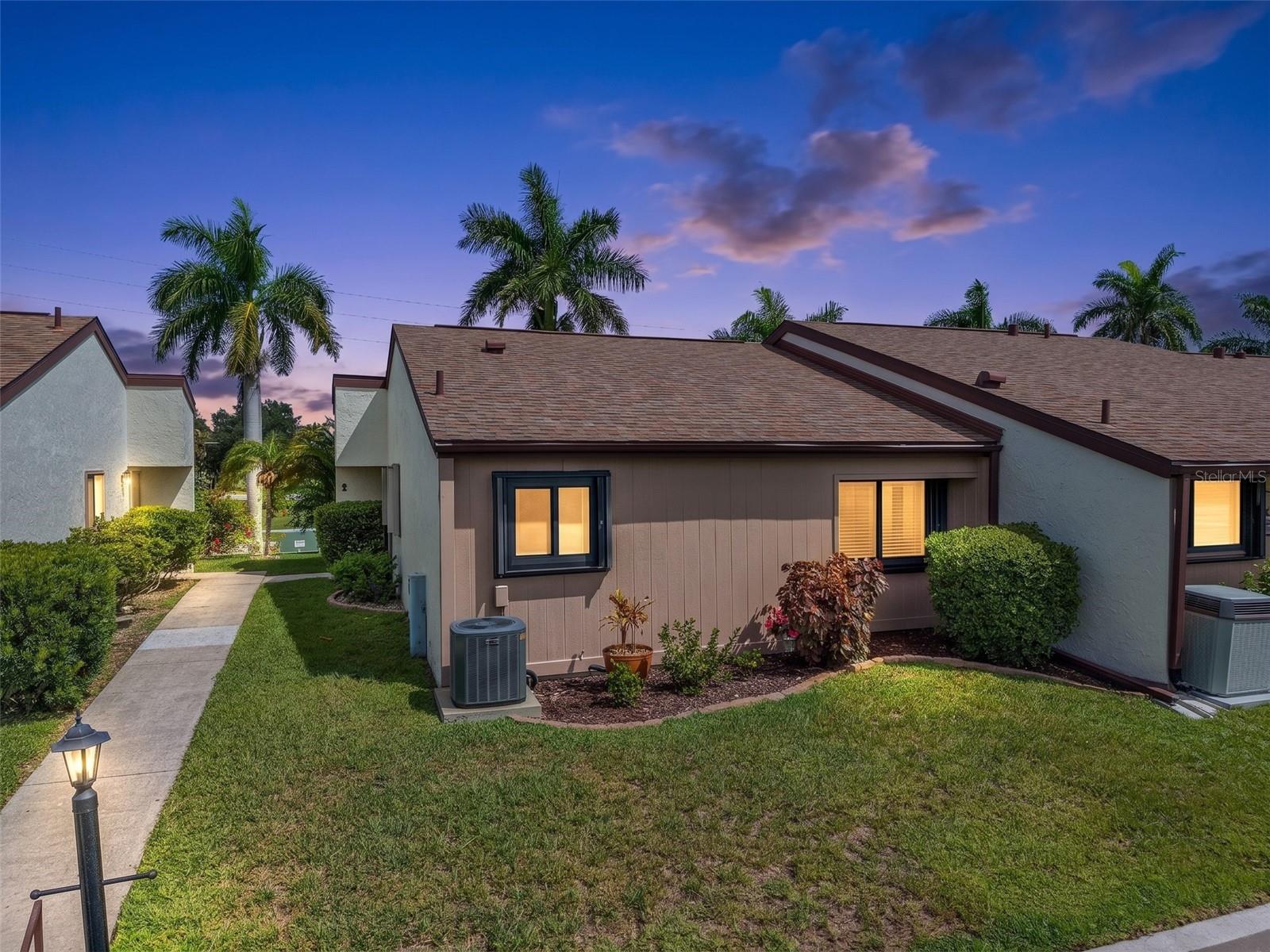 1001 MARION AVENUE #5