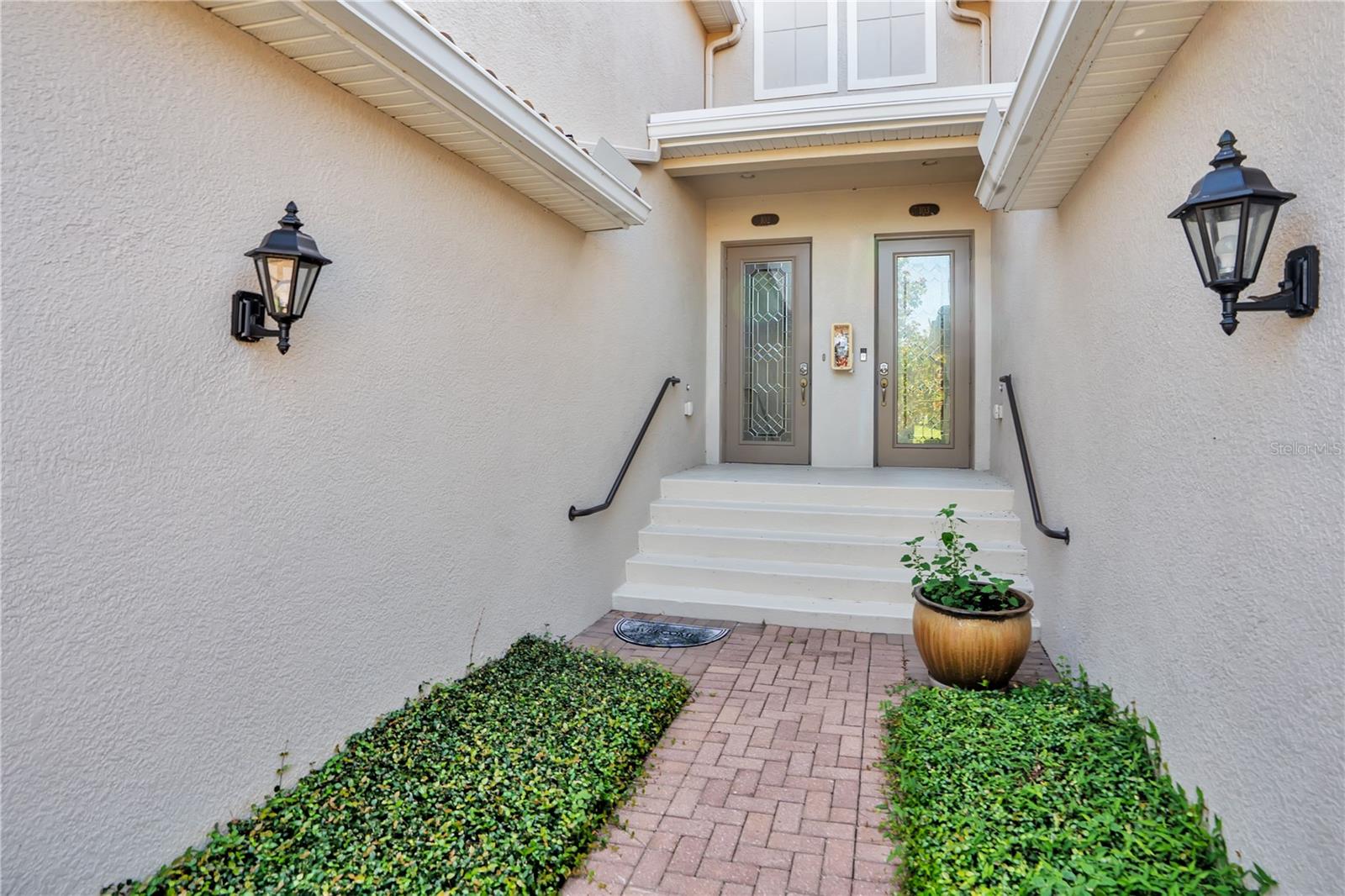 415 WINDING BROOK LANE #102