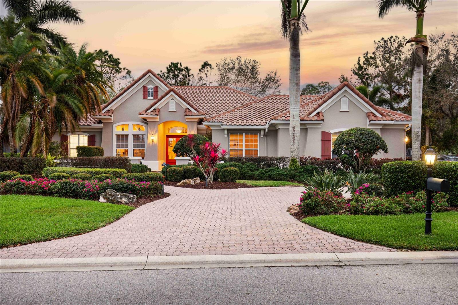 10006 DISCOVERY TERRACE