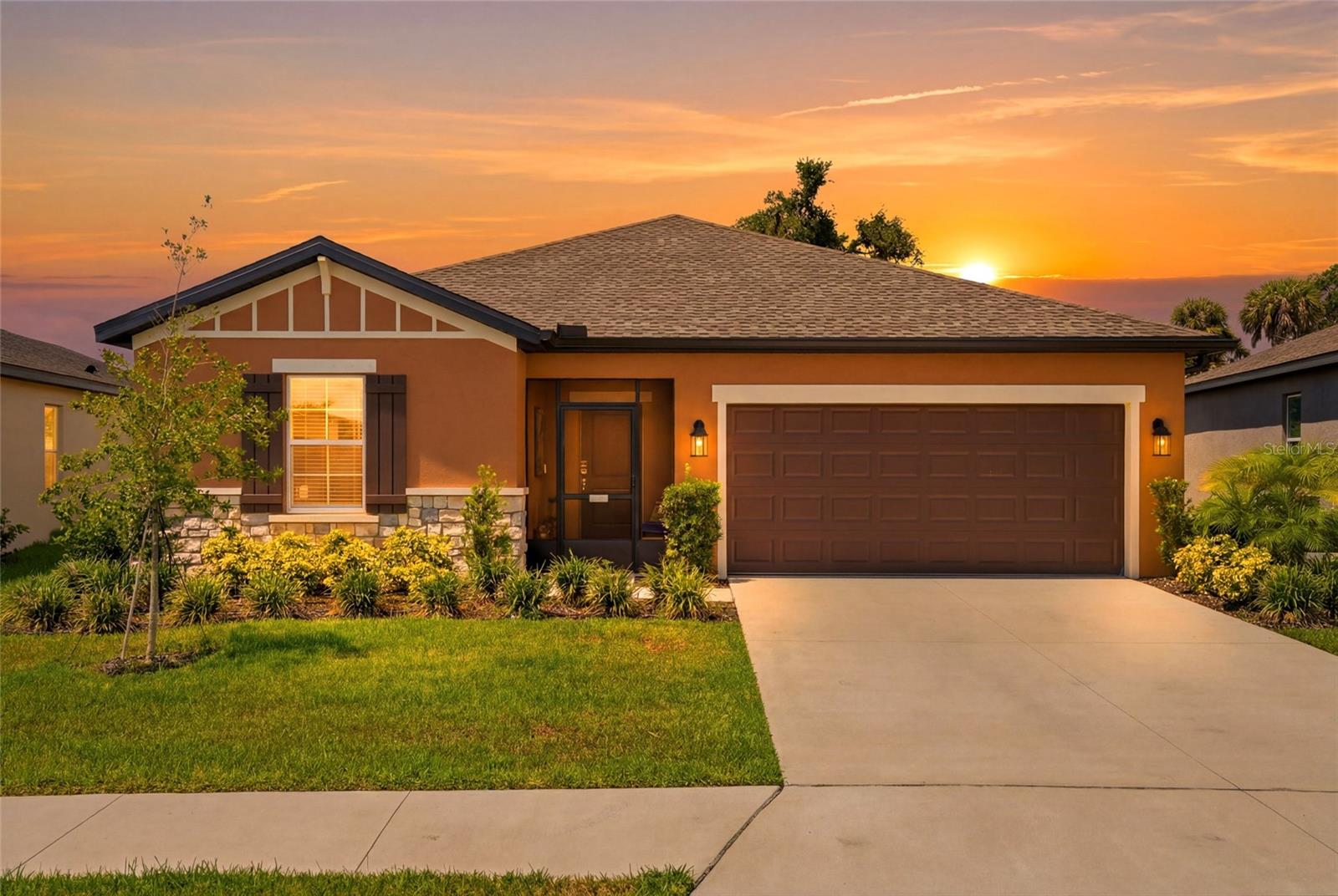 9860 LAST LIGHT GLEN