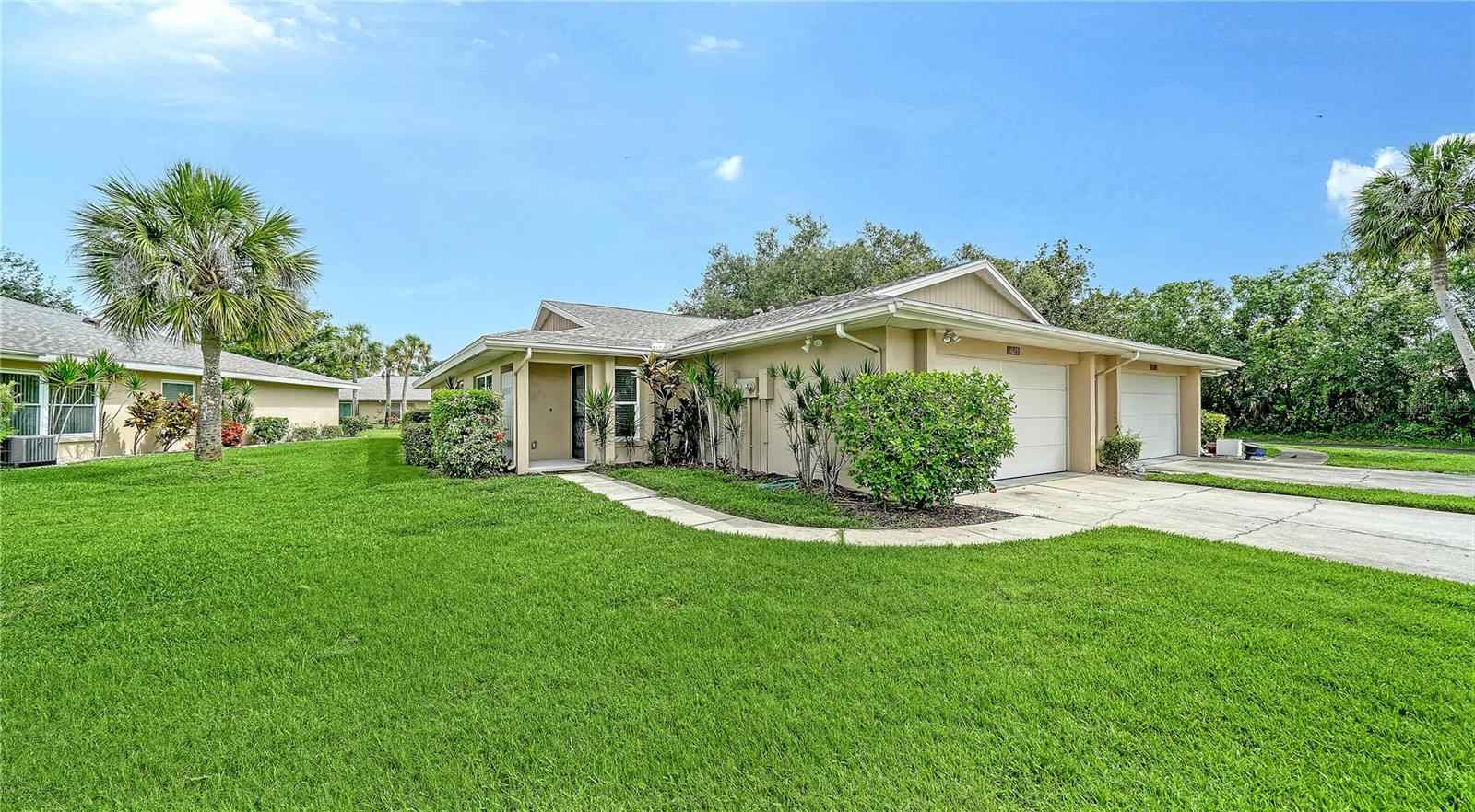 5689 EVERGREEN DRIVE #18