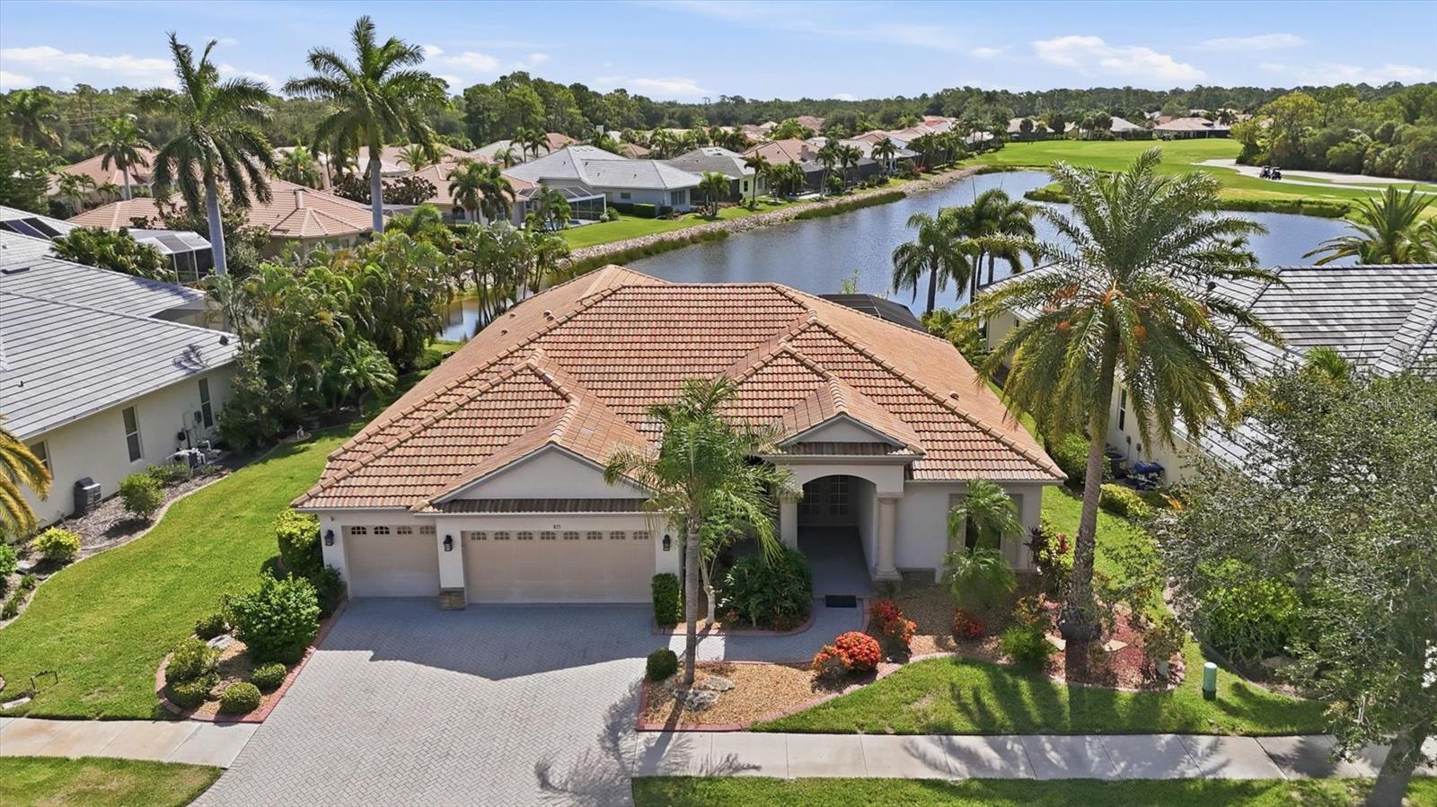 815 TROPEZ LANE