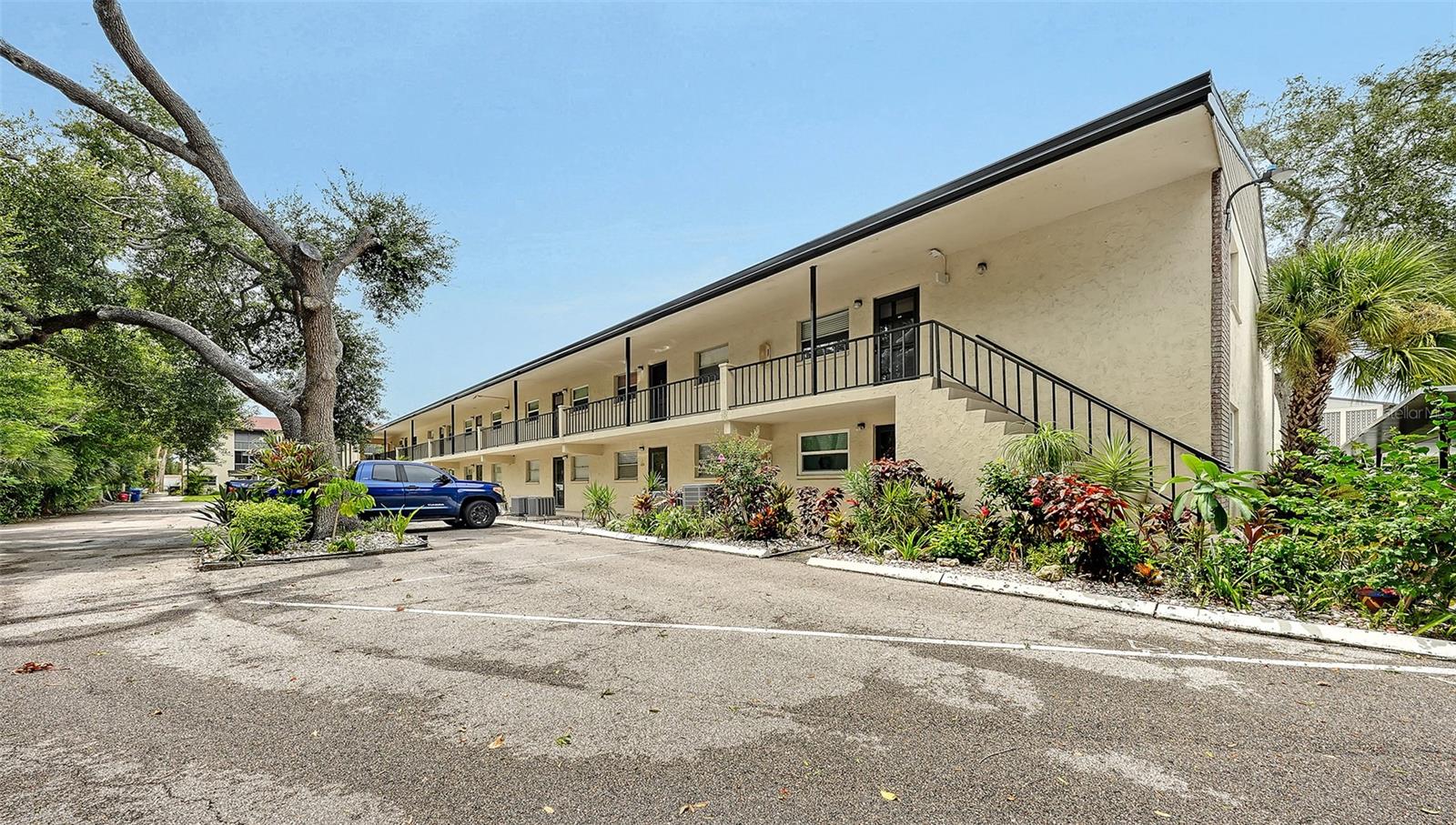2260 STICKNEY POINT ROAD #324