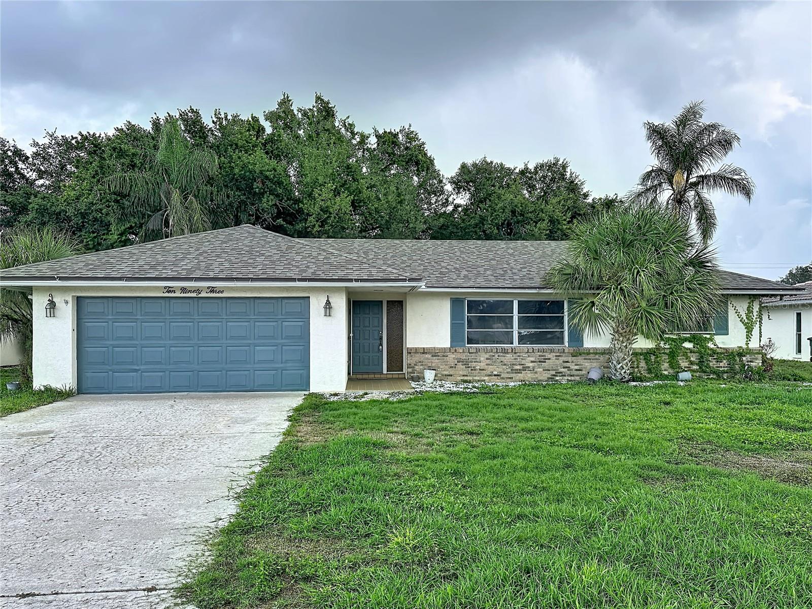 1093 CYPRESS POINT DRIVE