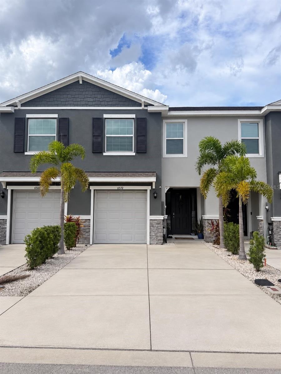 6572 SERENITY FALL LANE