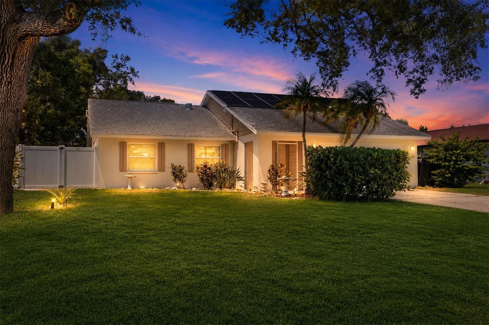 4089 KING RICHARD DRIVE