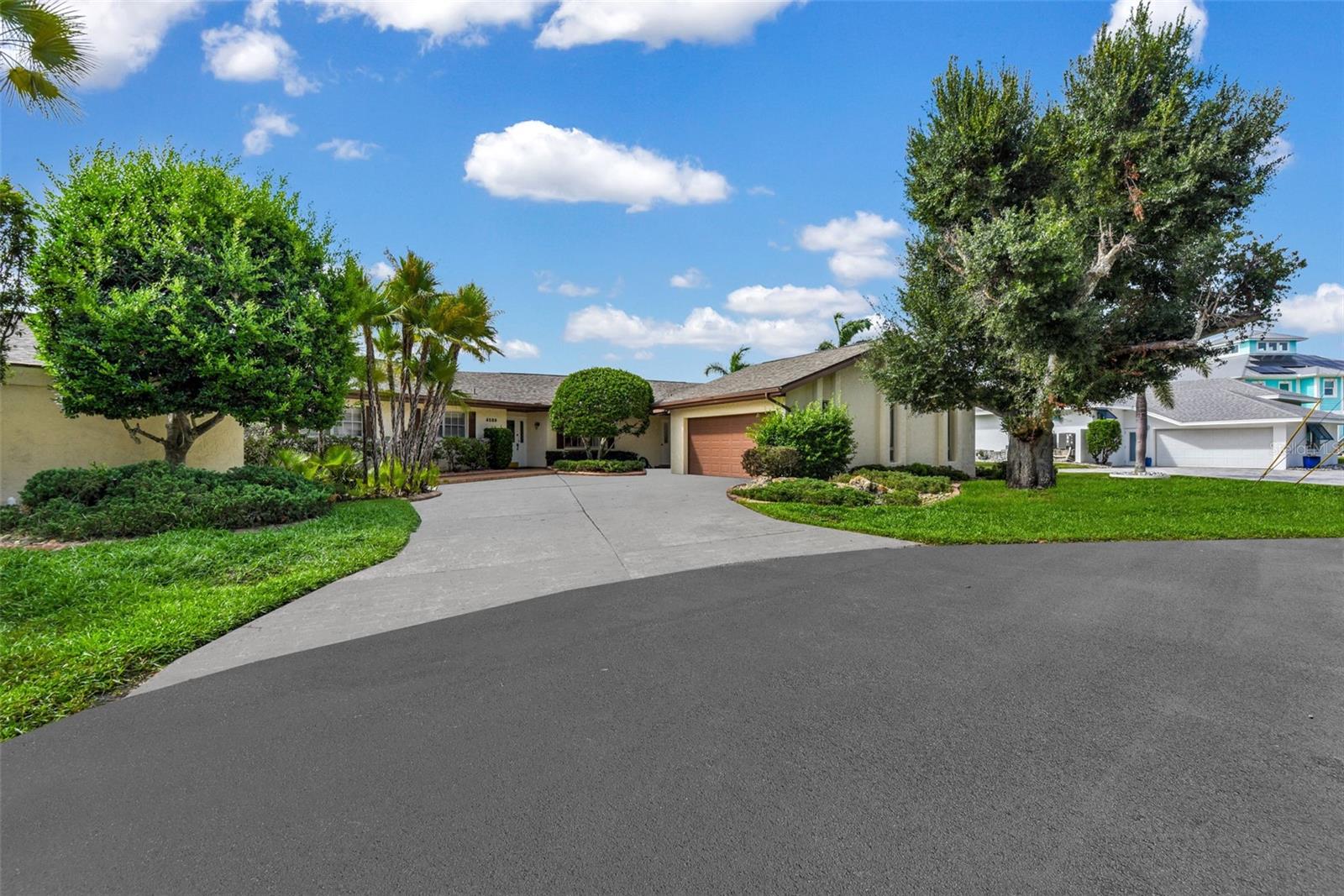 4589 COLLEEN STREET