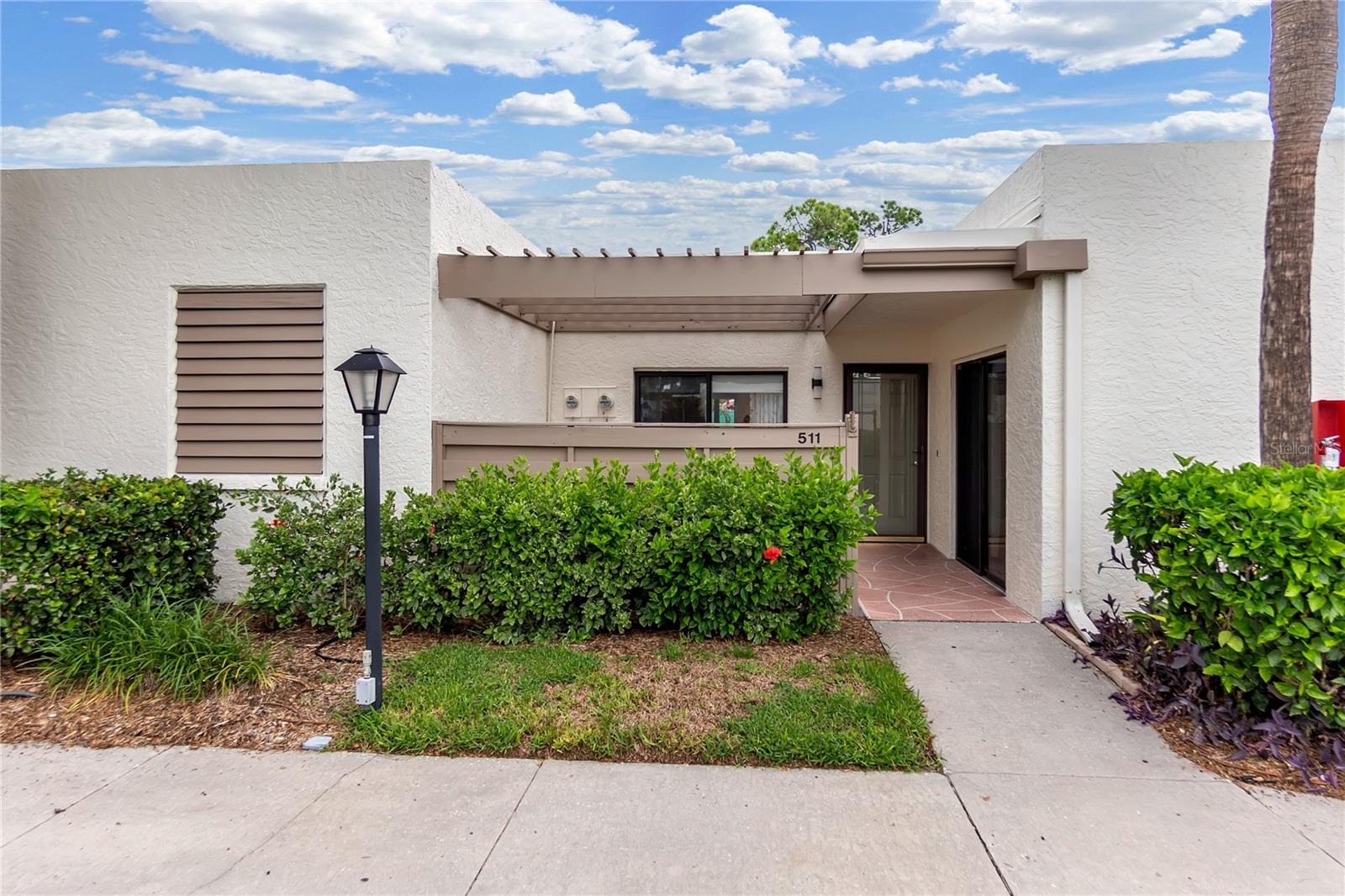 511 LAKESIDE DRIVE #511