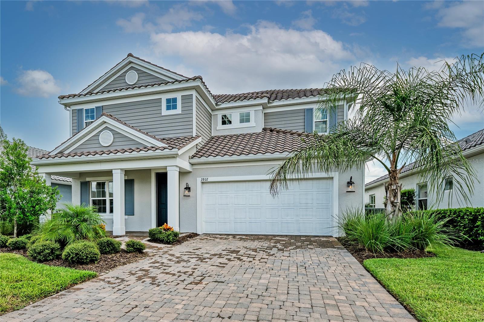 2802 BUTTERFLY JASMINE TRAIL