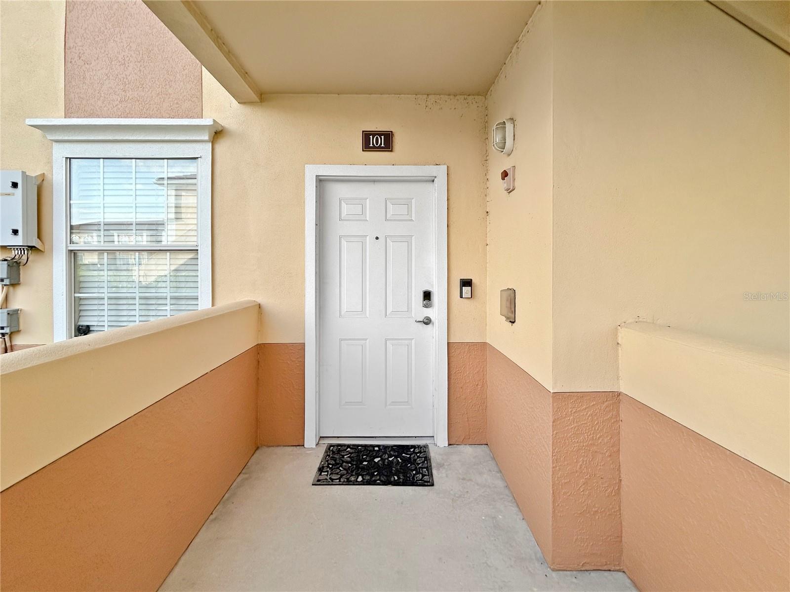 1025 VILLAGIO CIRCLE #101