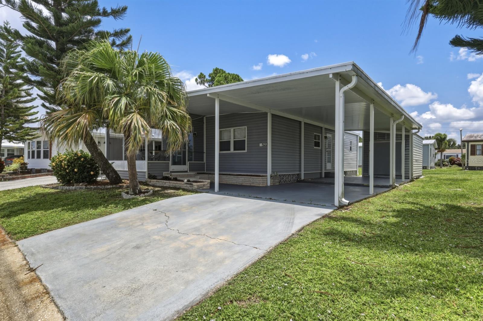 2100 KINGS HIGHWAY #522