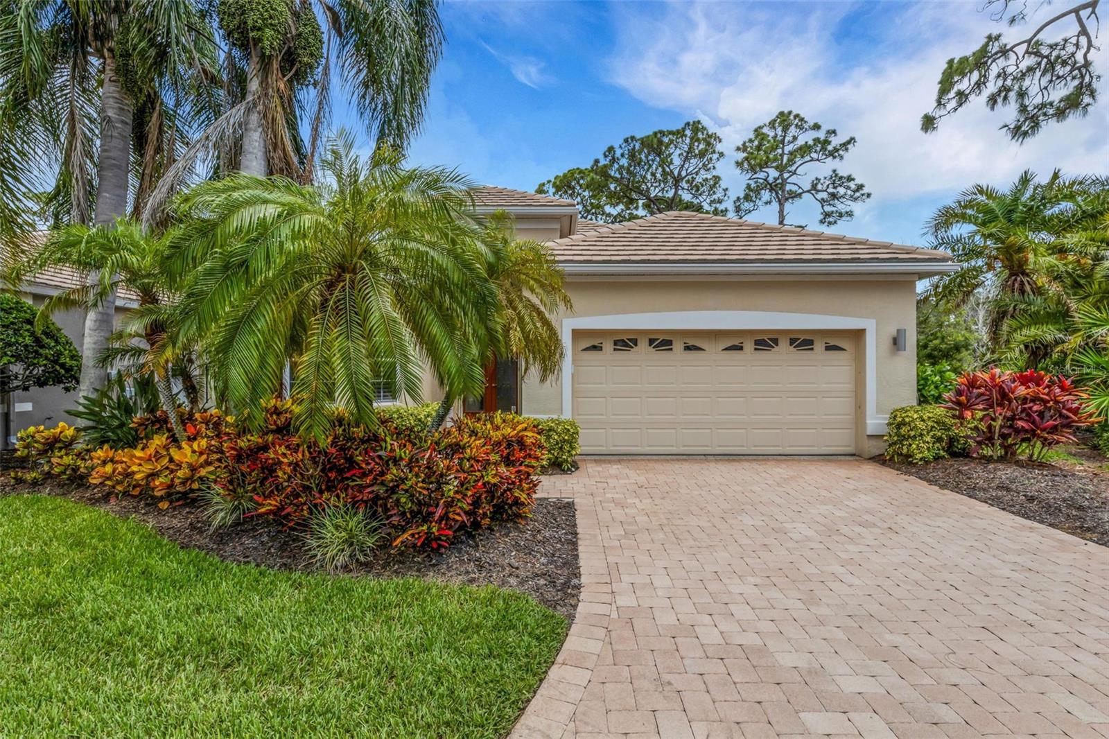 299 TURQUOISE LANE