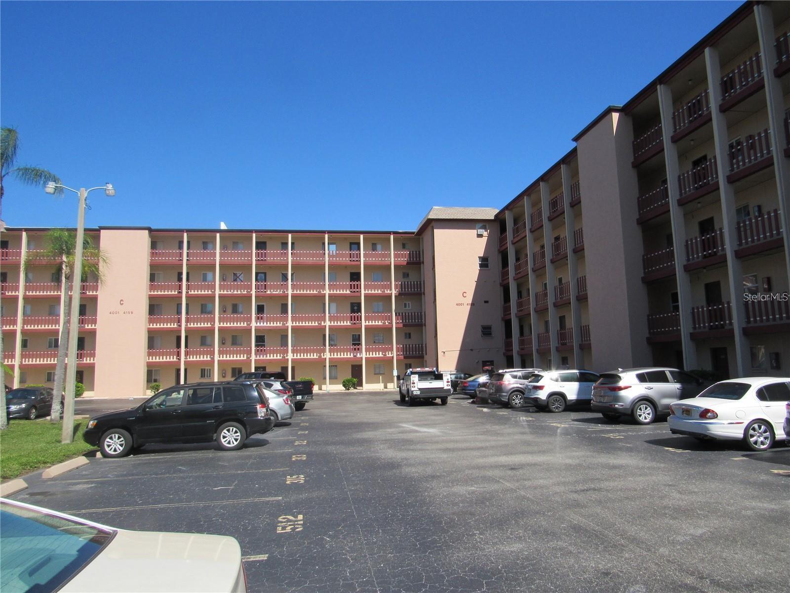 4135 LAKE BAYSHORE DRIVE #504