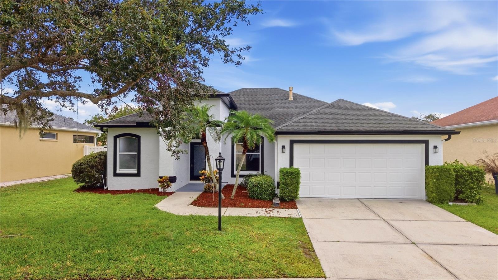 518 HUNTER LANE