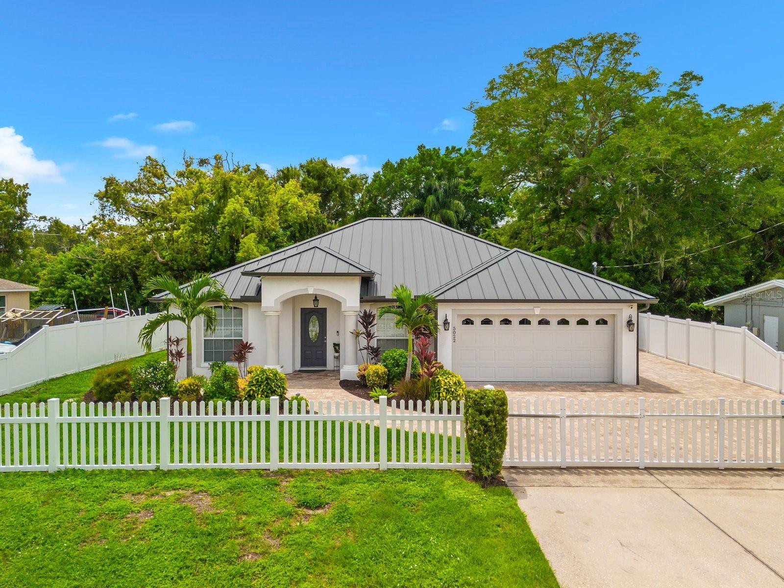 5022 20TH STREET COURT
