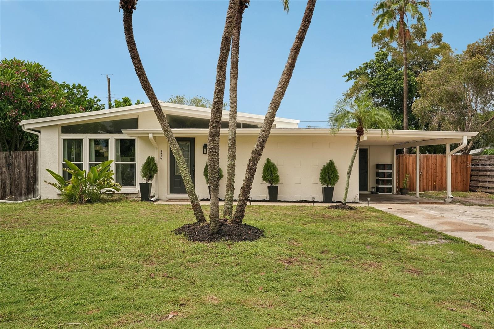 2406 FLORIDA BOULEVARD