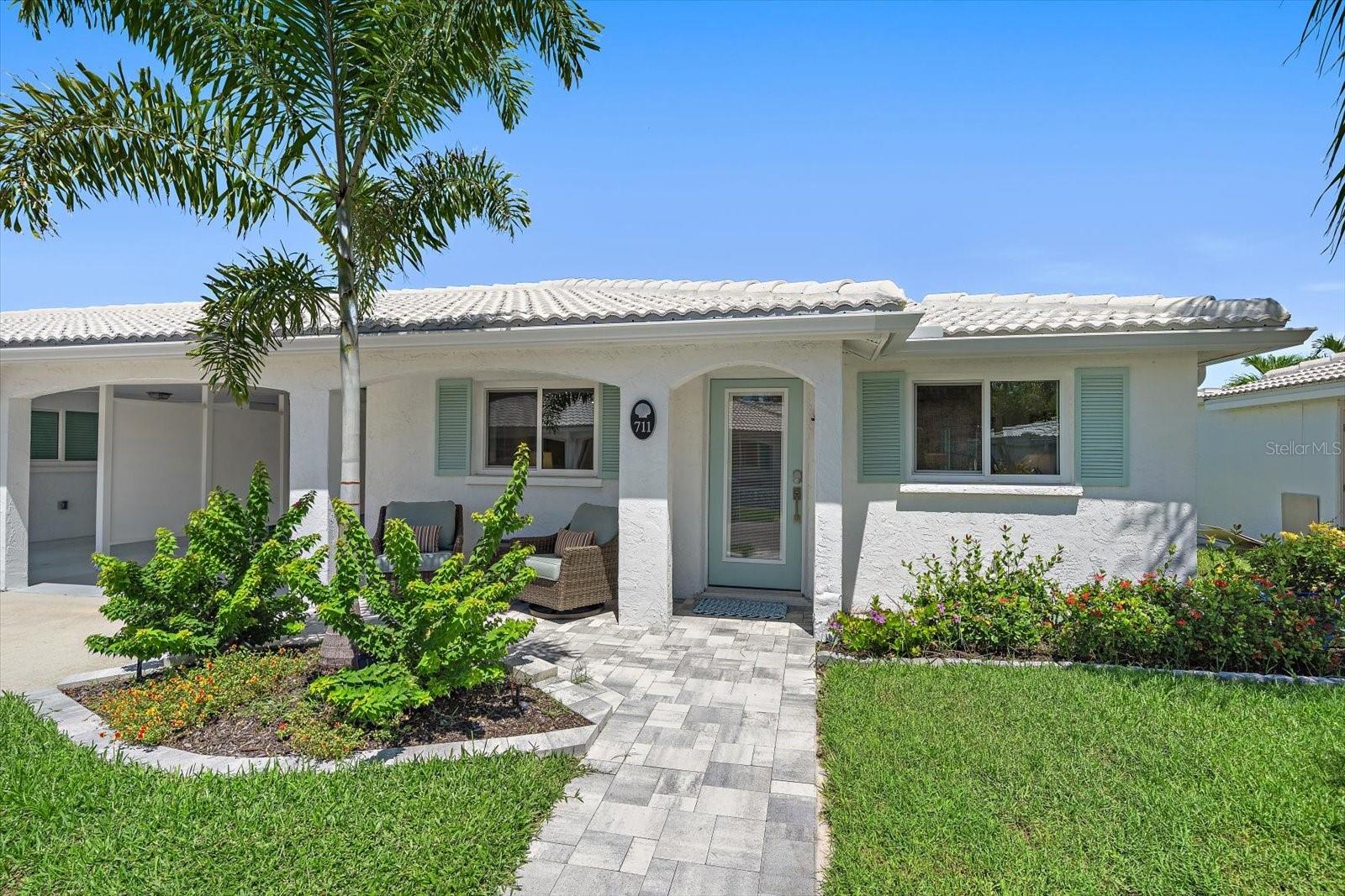 711 SPANISH DRIVE #211