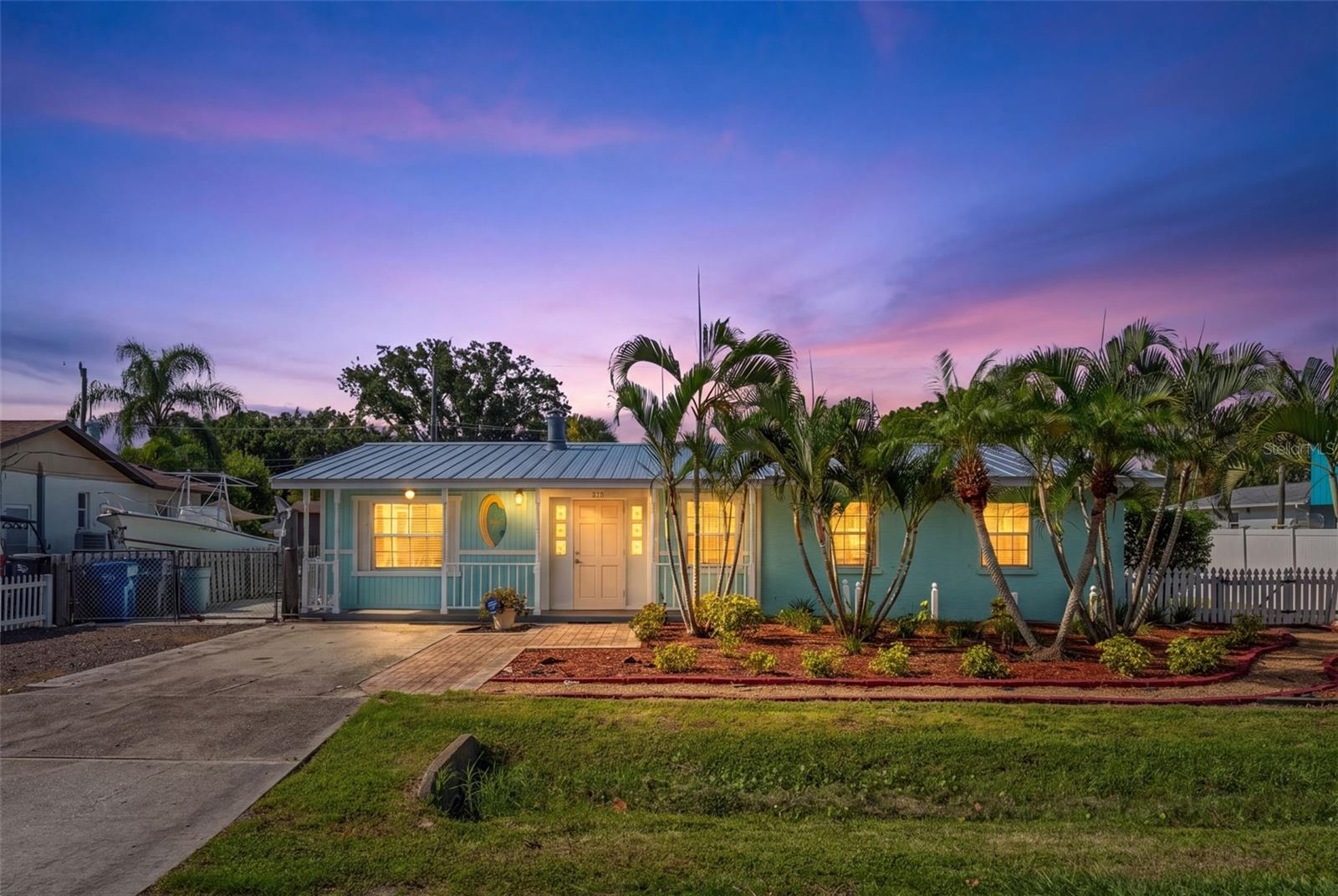 415 49TH STREET