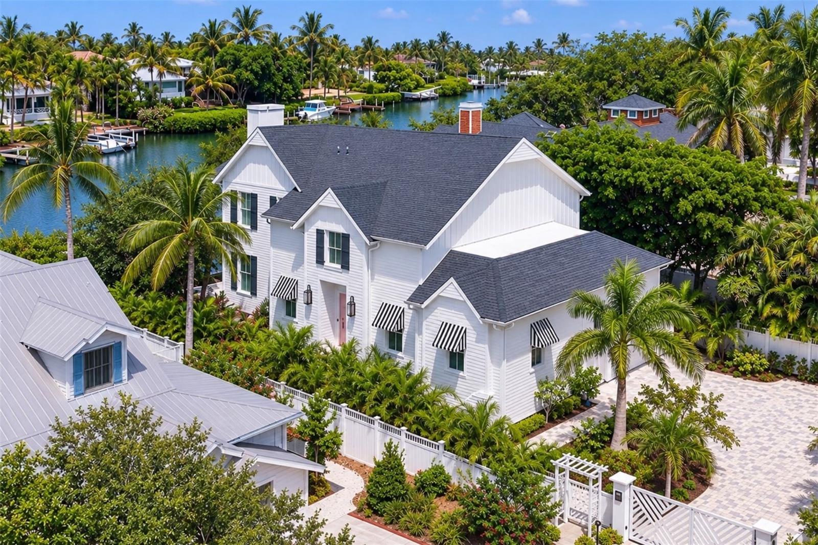 1621 BAY POINT COURT