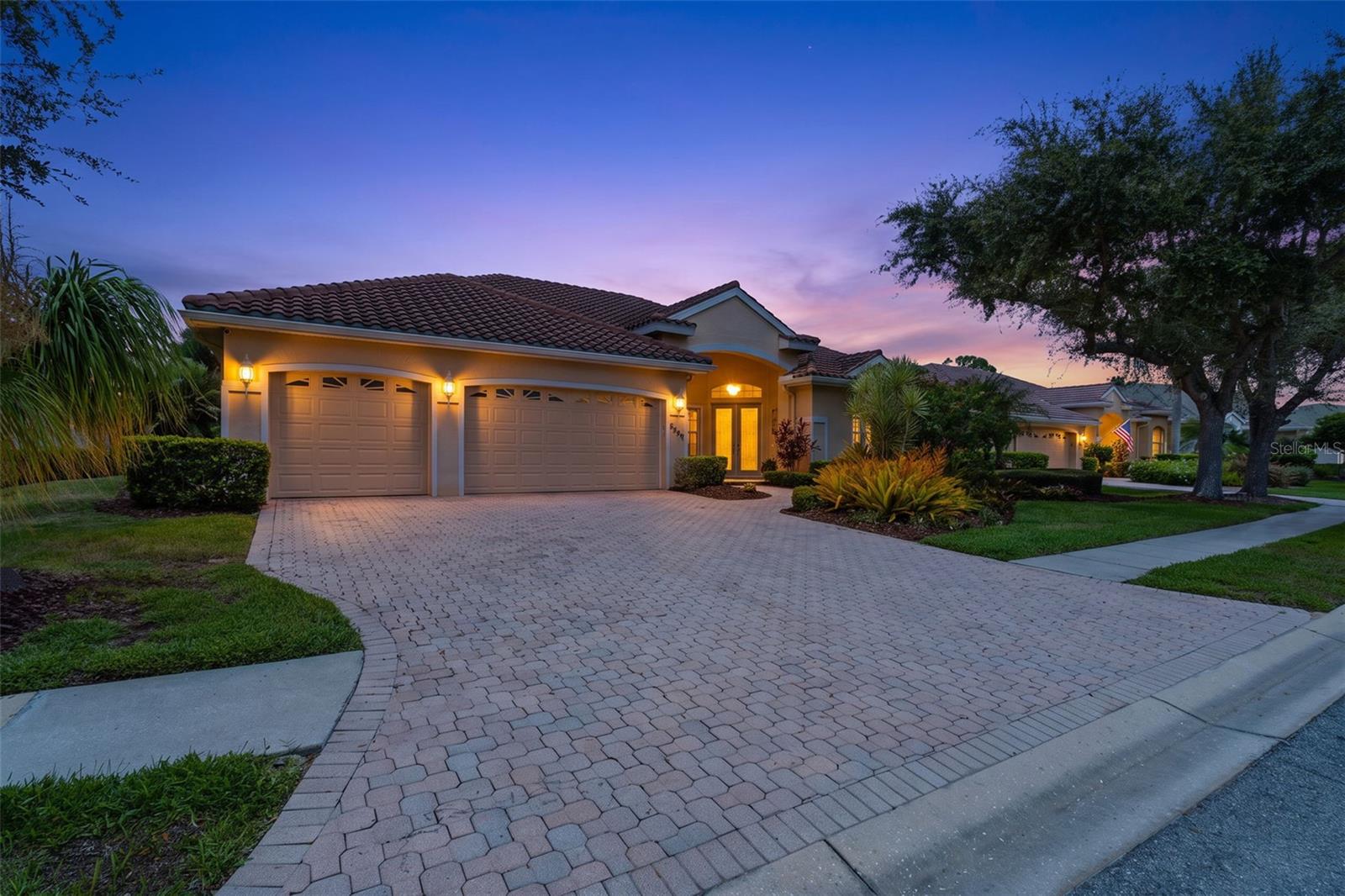 6803 COYOTE RIDGE COURT