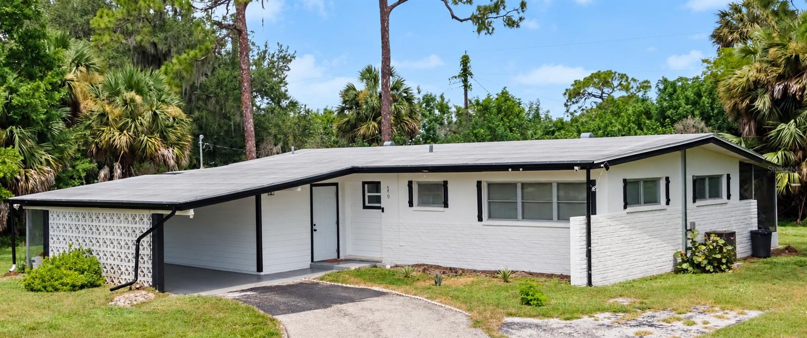 340 TIMBRUCE LANE