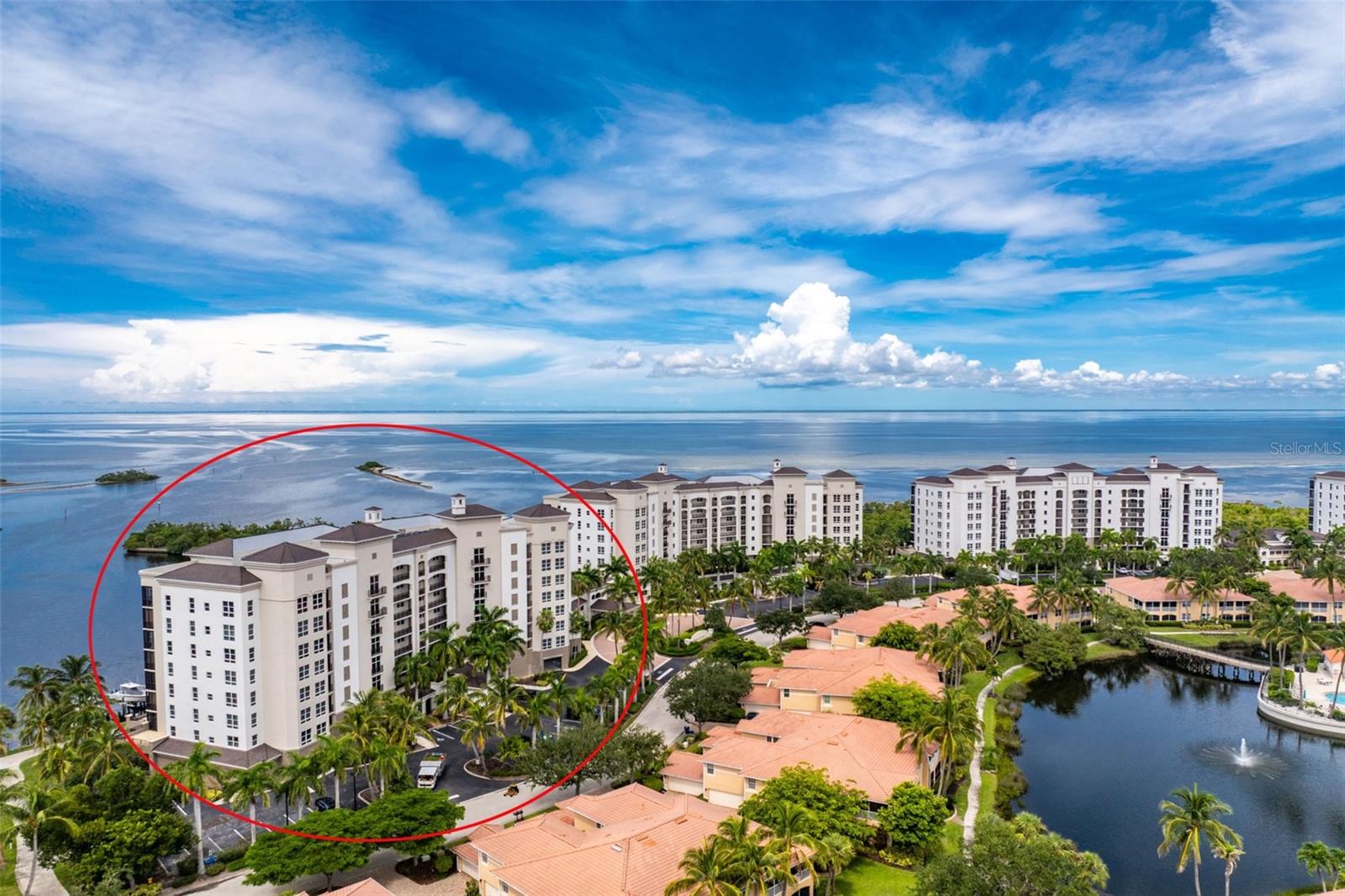 3313 SUNSET KEY CIR #402