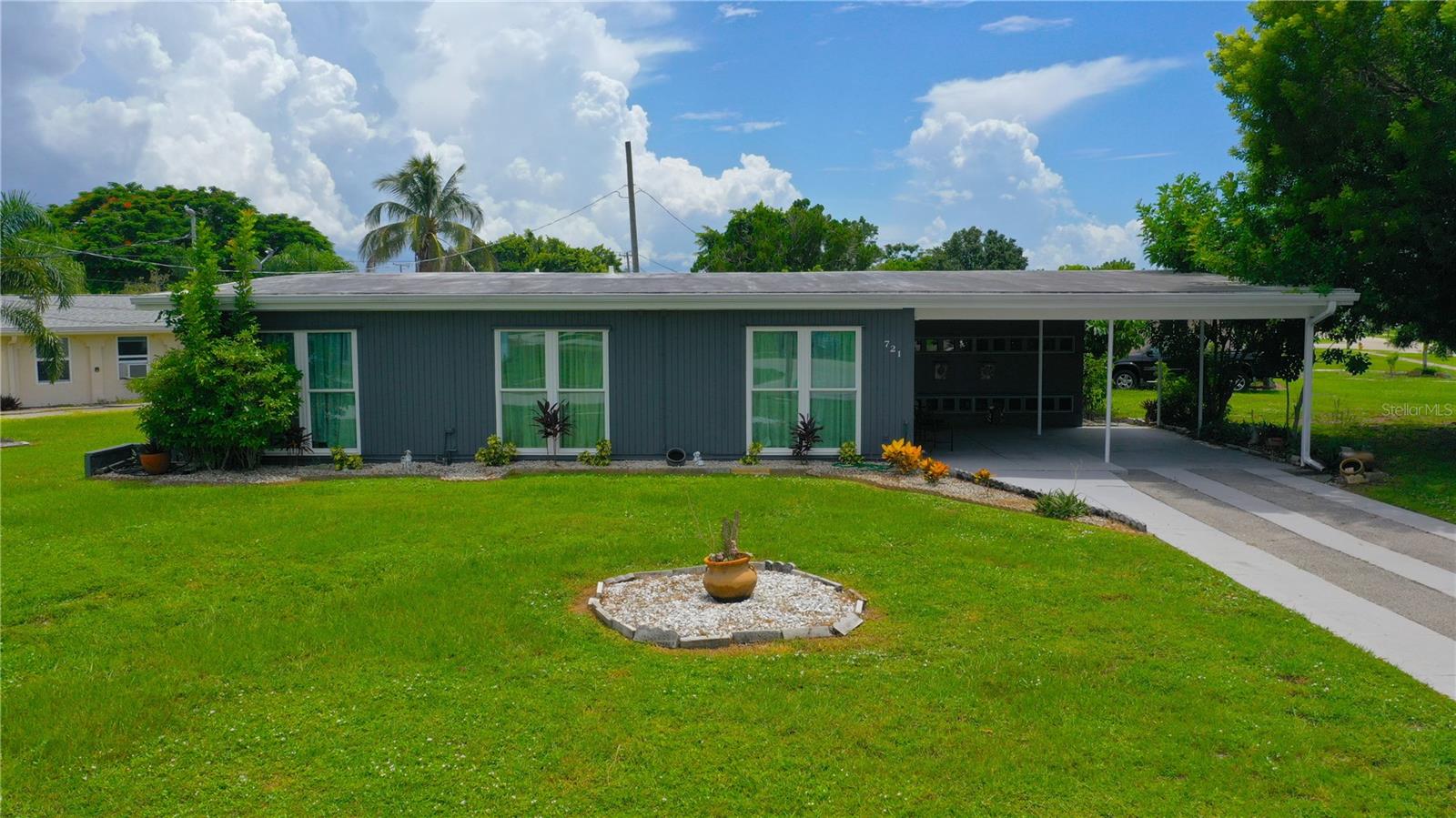721 SHARON CIRCLE