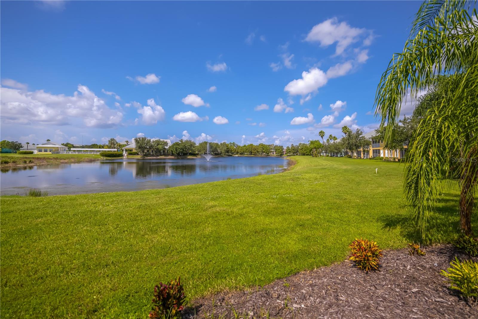 25545 HERITAGE LAKE BOULEVARD #21