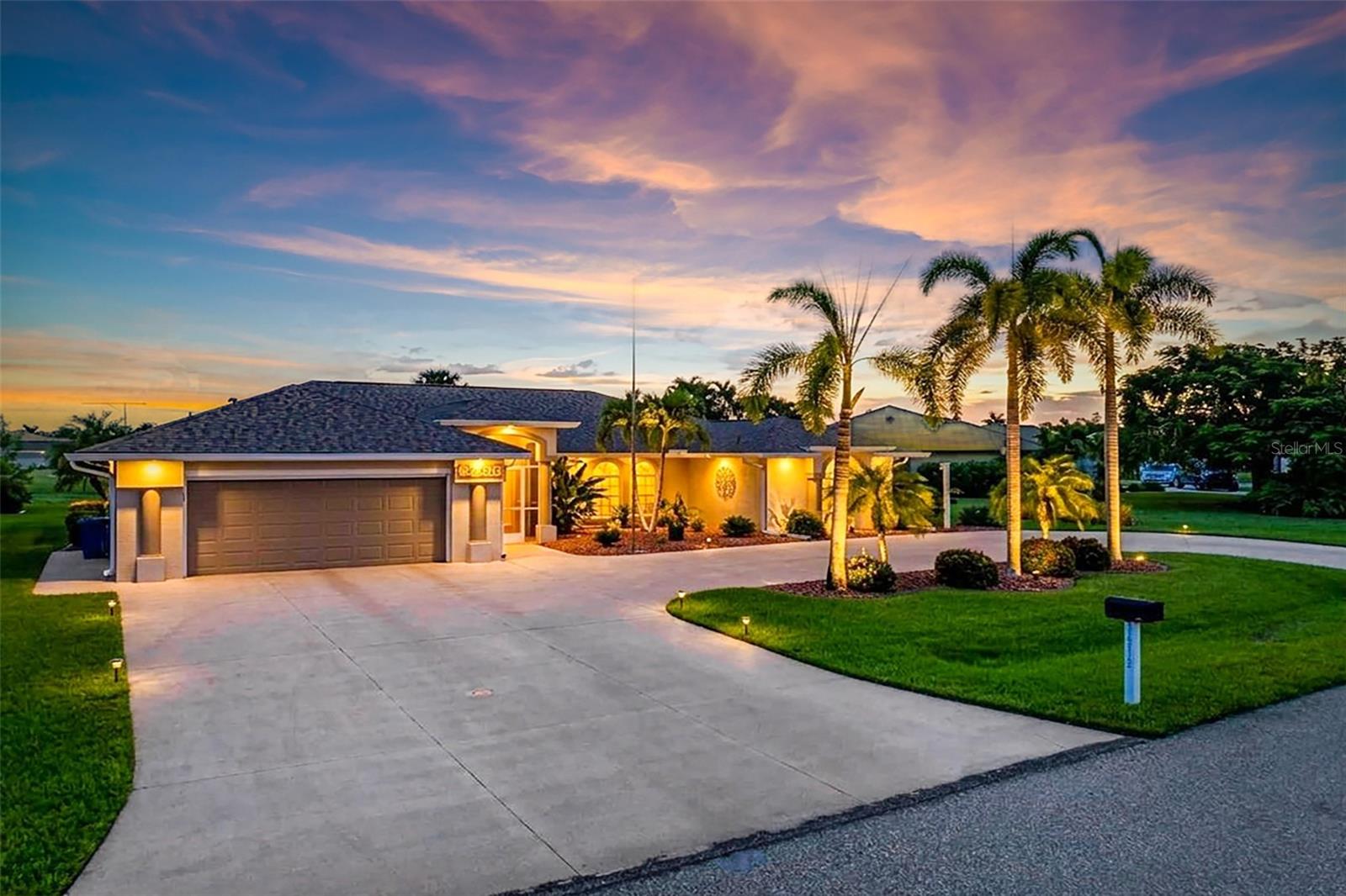 1512 BLUE LAKE CIRCLE