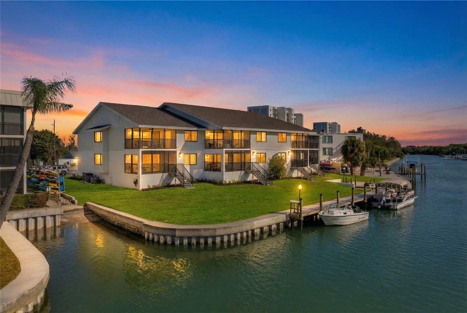 9226 MIDNIGHT PASS ROAD #3B