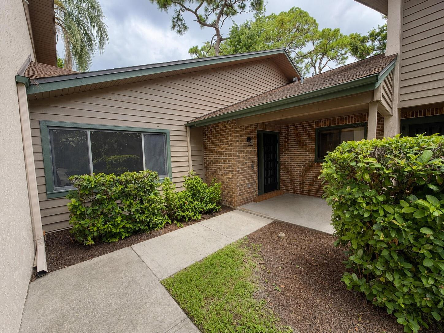 971 SUNRIDGE DRIVE #110