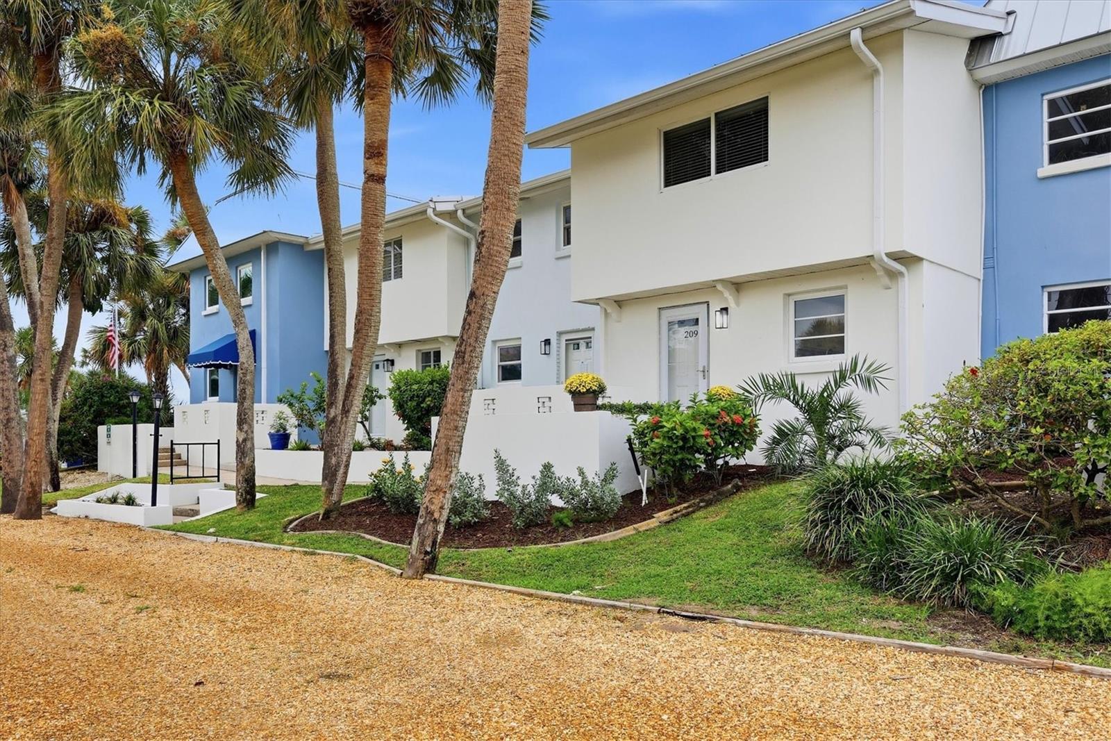 4532 OCEAN BOULEVARD #209