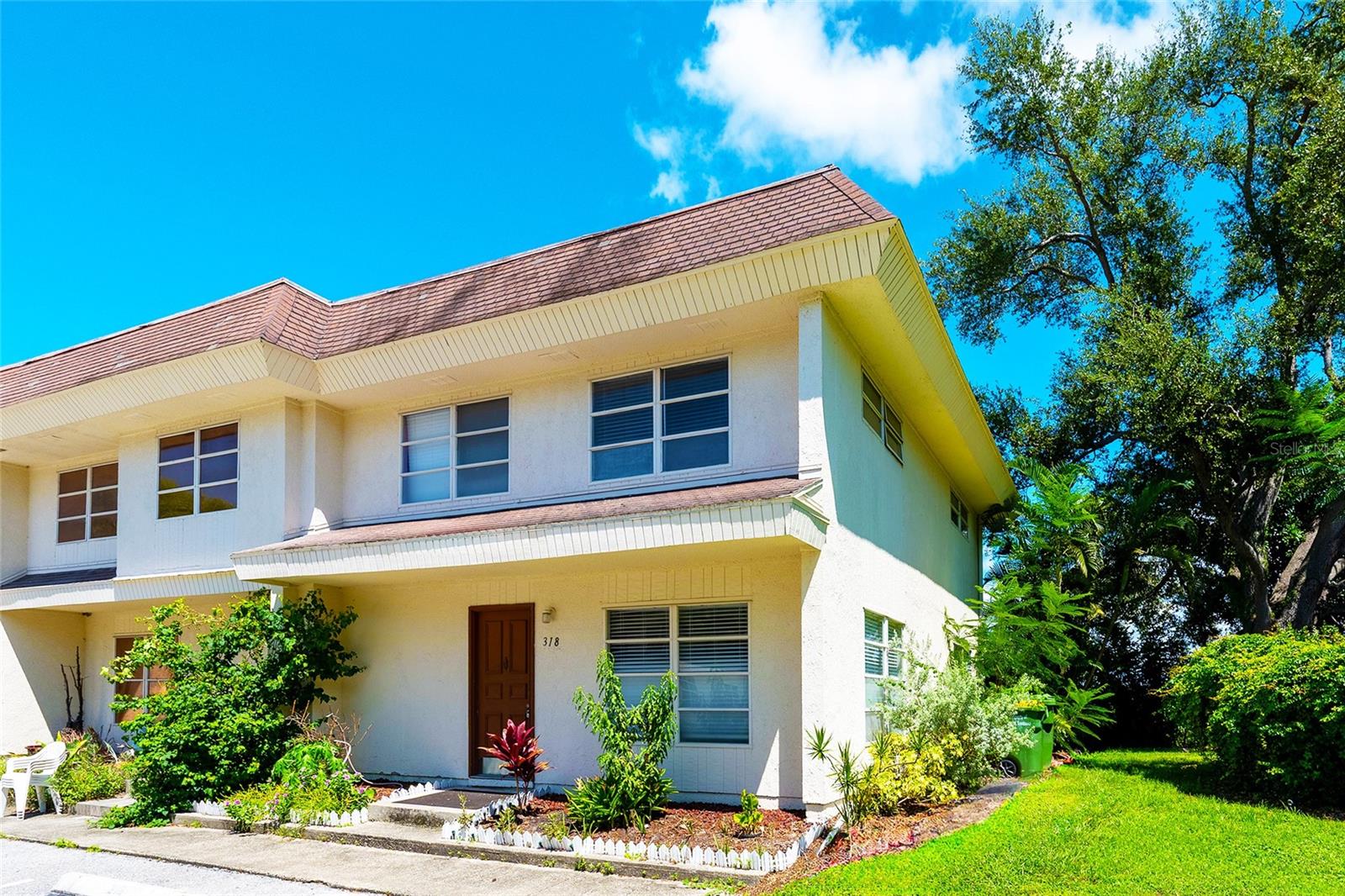 318 BARLOW AVENUE #71