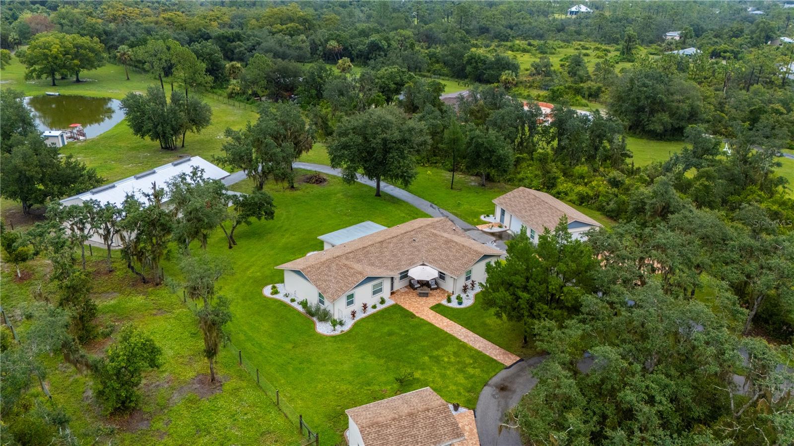 15500 WATER OAK COURT