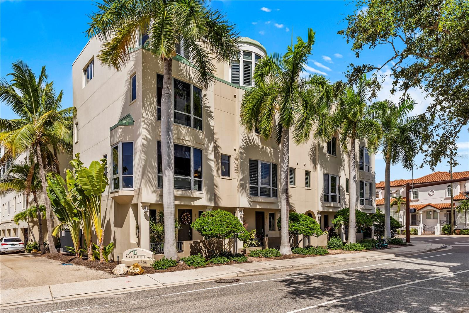 235 COCOANUT AVENUE #101A