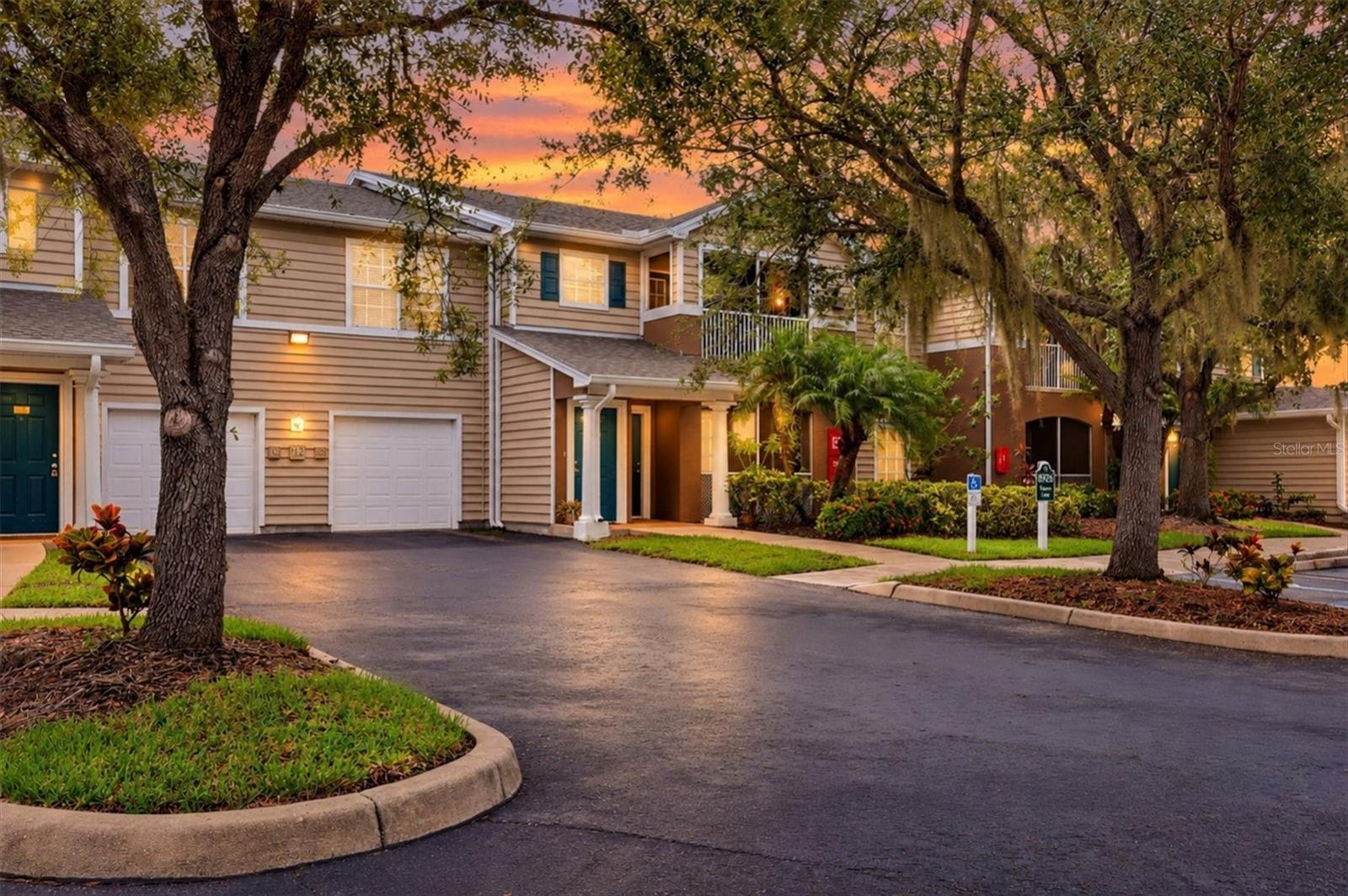 8926 MANOR LOOP #103