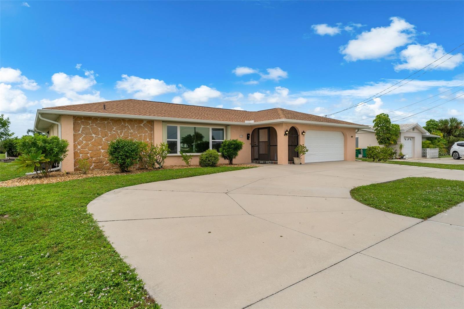 21129 EDGEWATER DRIVE