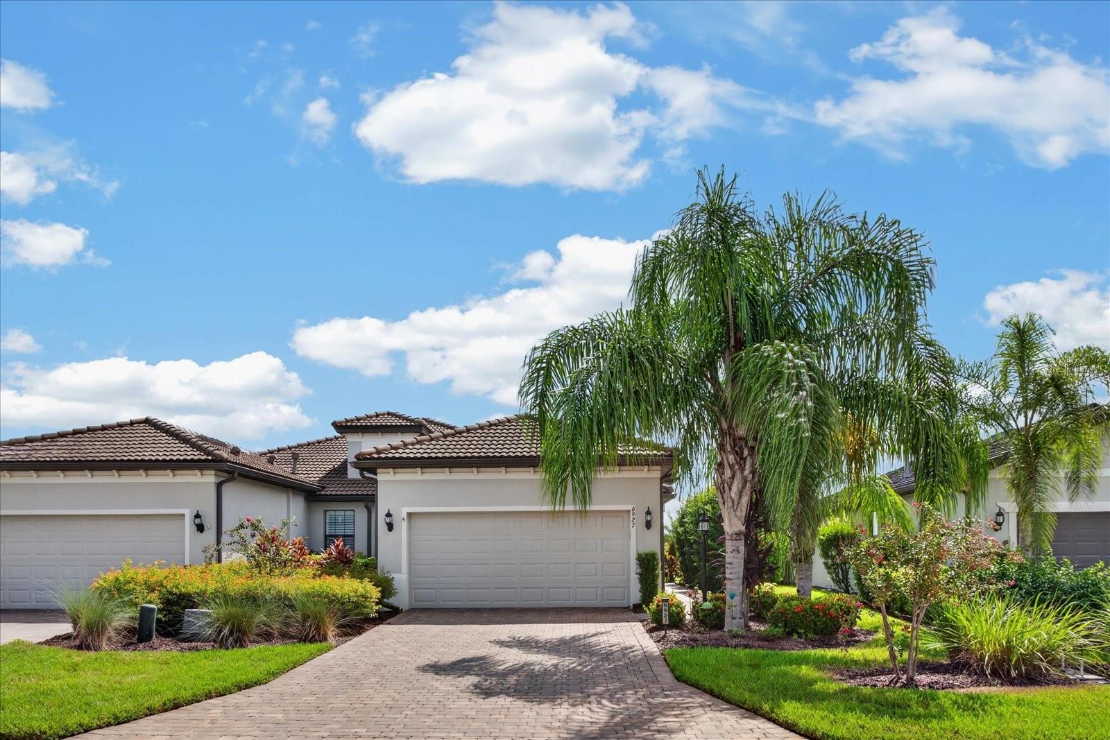 6927 HOLBROOK COVE