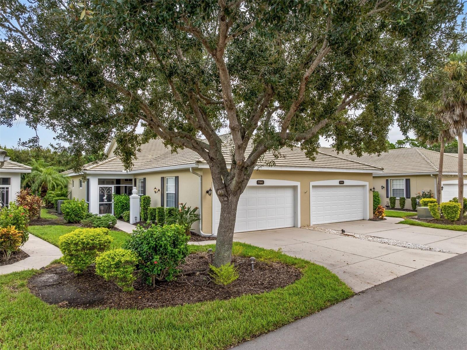 786 TARTAN DRIVE