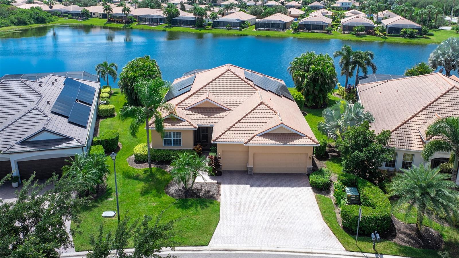 415 GRAND PRESERVE COVE